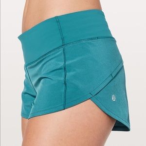 Lulu lemon teal speed up shorts